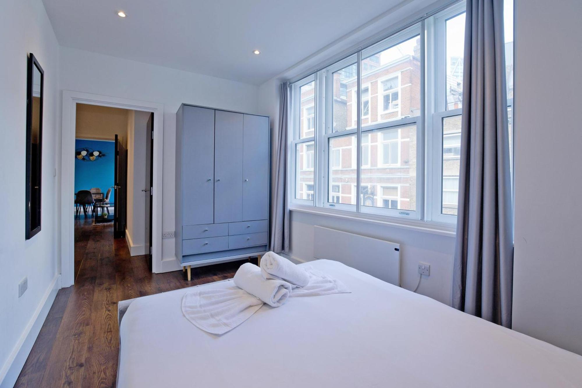 Imperial Middlesex Street Apartments Лондон Екстериор снимка