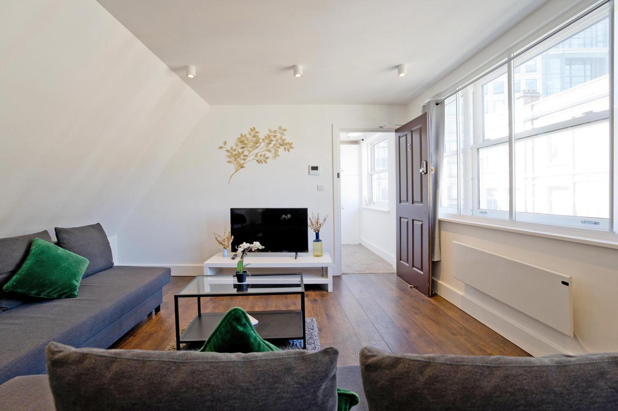 Imperial Middlesex Street Apartments Лондон Екстериор снимка